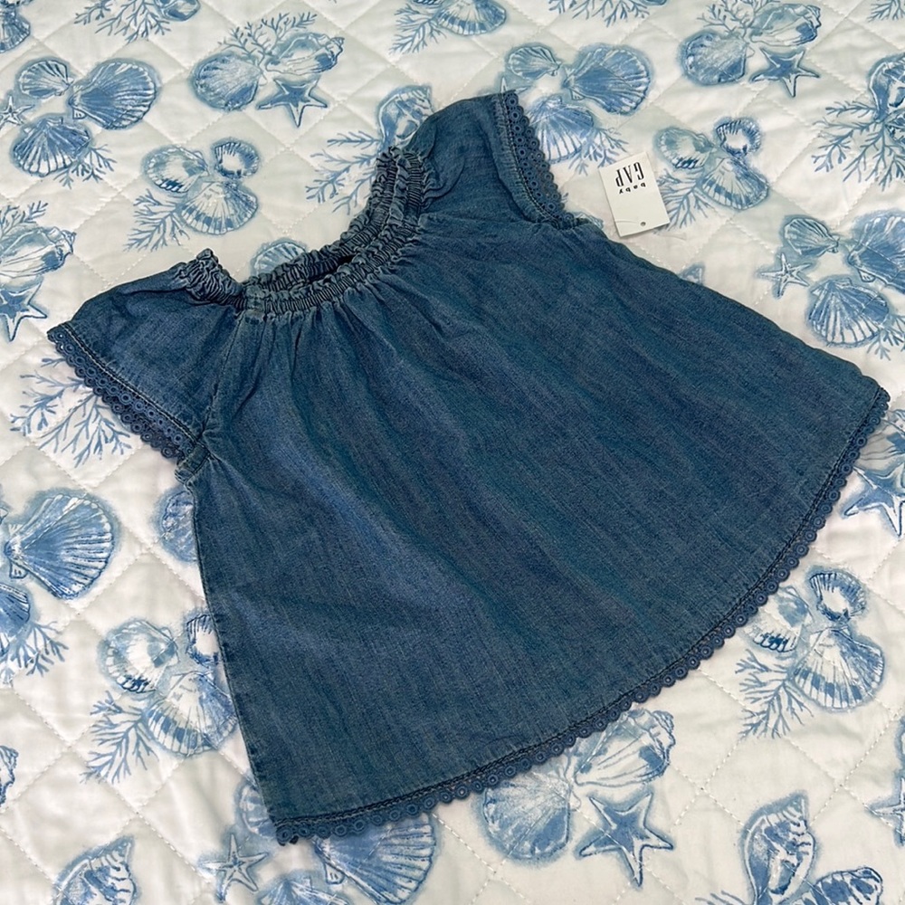 Baby Gap Denim Off Shoulder Top with Eyelet Detailing Size 18-24 Months